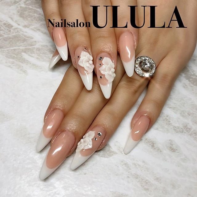 オールシーズン ハンド フレンチ ロング ホワイト Nailsalon Ululaのネイルデザイン No ネイルブック