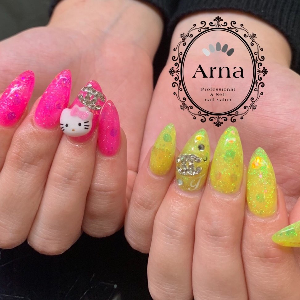 夏 オールシーズン 海 リゾート ハンド Nailsalon Arnaのネイルデザイン No ネイルブック