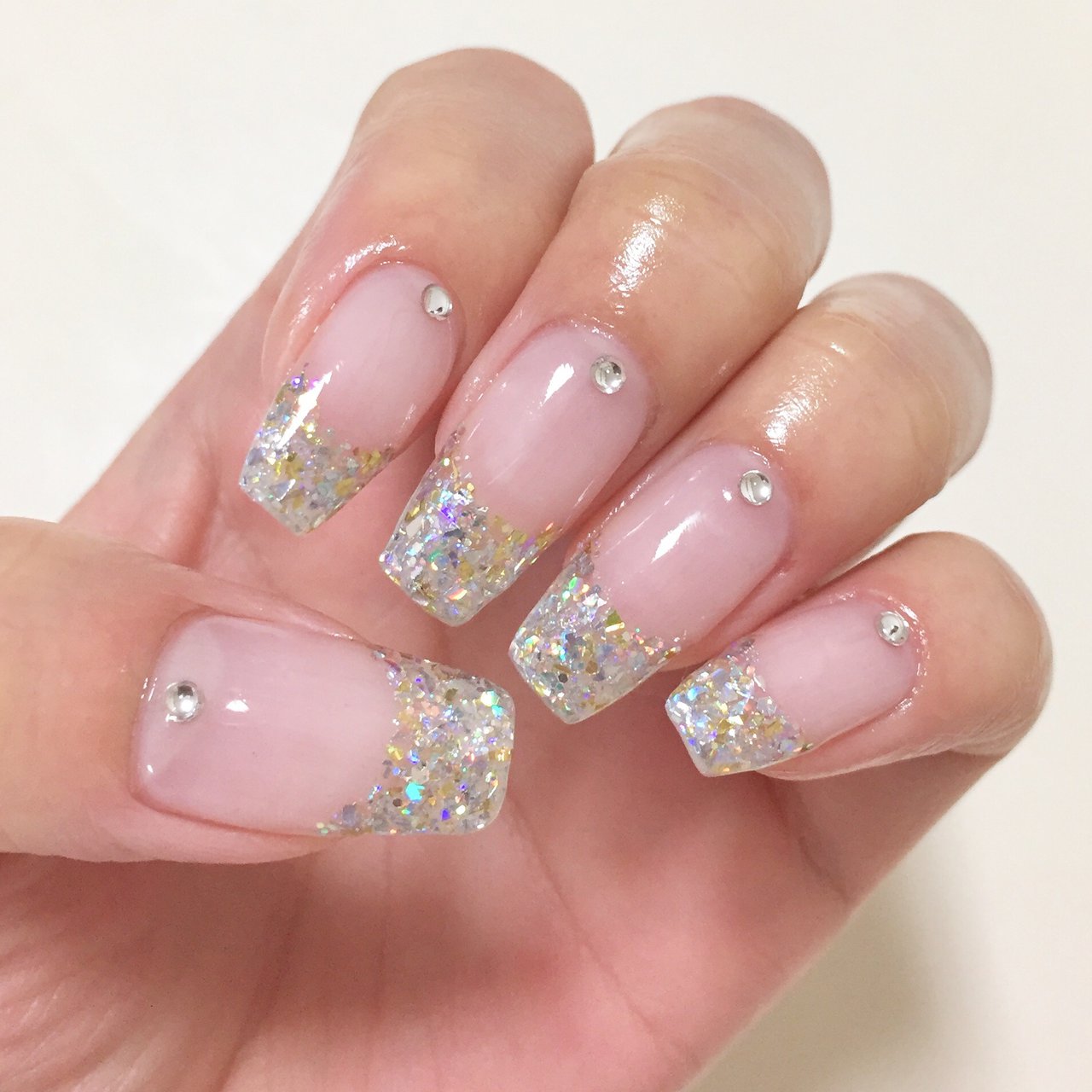 オールシーズン パーティー 女子会 ハンド フレンチ Yukinaのネイルデザイン No ネイルブック