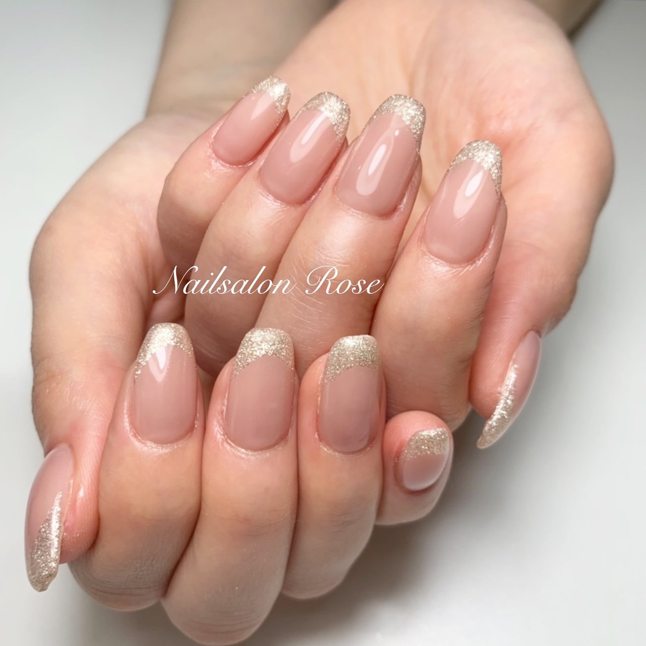 シンプル フレンチ ベージュ シルバー Nailsalon Roseのネイルデザイン No ネイルブック