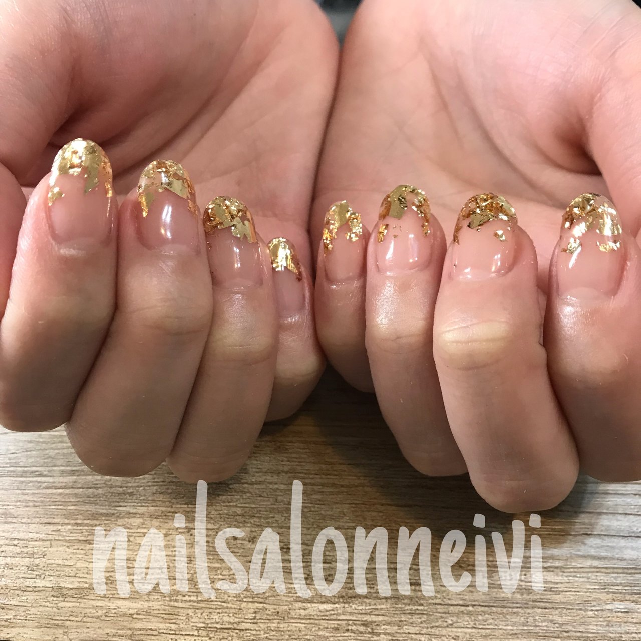 春 夏 オールシーズン ハンド ゴールド Nailsalon Neiviのネイルデザイン No ネイルブック