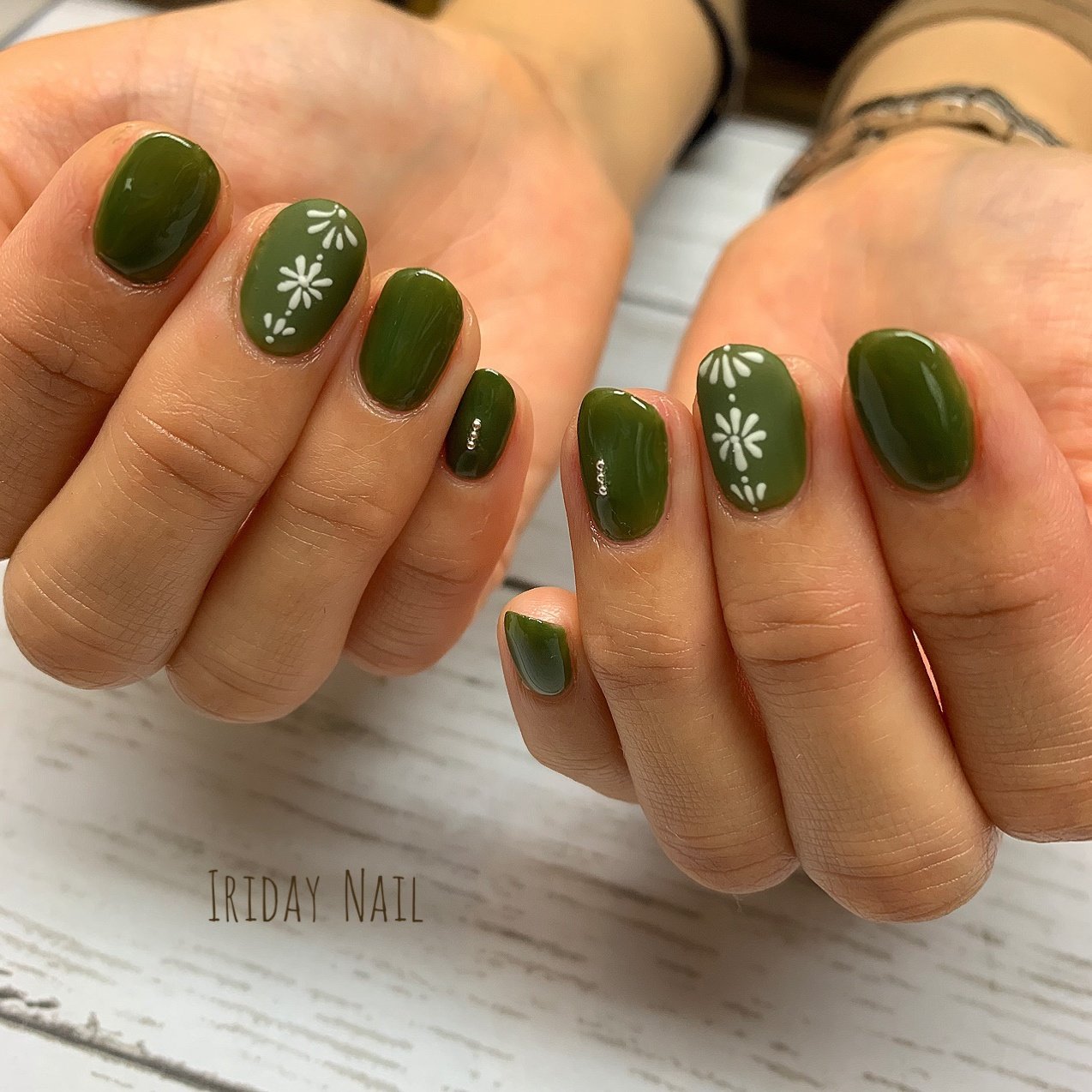 春 夏 ハンド シンプル ワンカラー Iriday Nailのネイルデザイン No ネイルブック