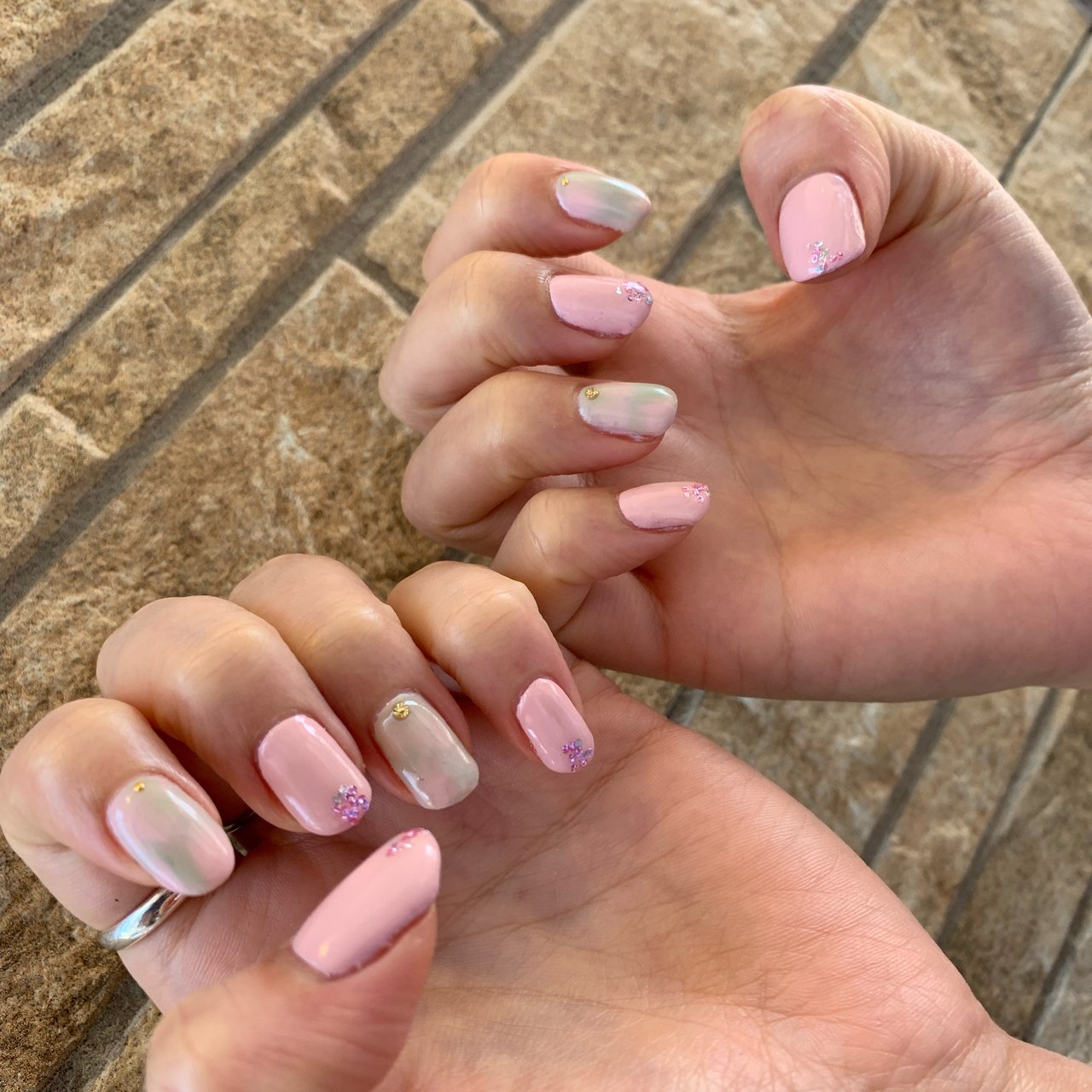 春 ハンド シンプル ラメ ワンカラー Maiのネイルデザイン No ネイルブック