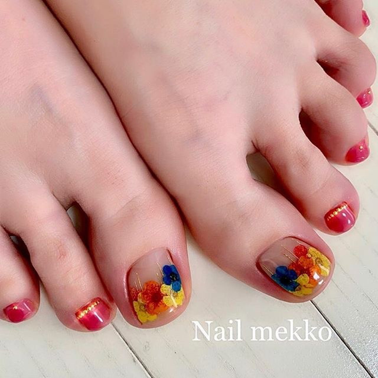 フット フラワー シースルー ボタニカル 押し花 Nail Mekkoのネイルデザイン No ネイルブック
