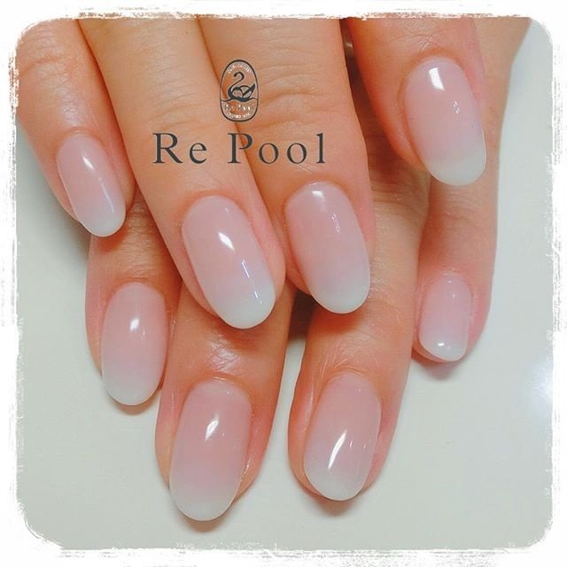 春 ハンド シンプル ホワイト クリア ネイルサロンリプールのネイルデザイン No ネイルブック