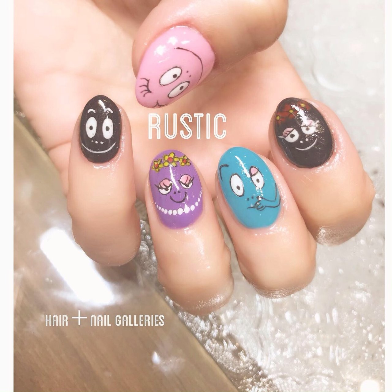 オールシーズン ハンド キャラクター ショート カラフル Rustic Nail ラスティックのネイルデザイン No ネイルブック