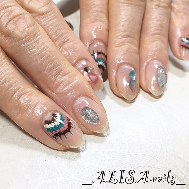 夏 秋 ハンド ピーコック ボヘミアン Alisa Kondoのネイルデザイン No ネイルブック