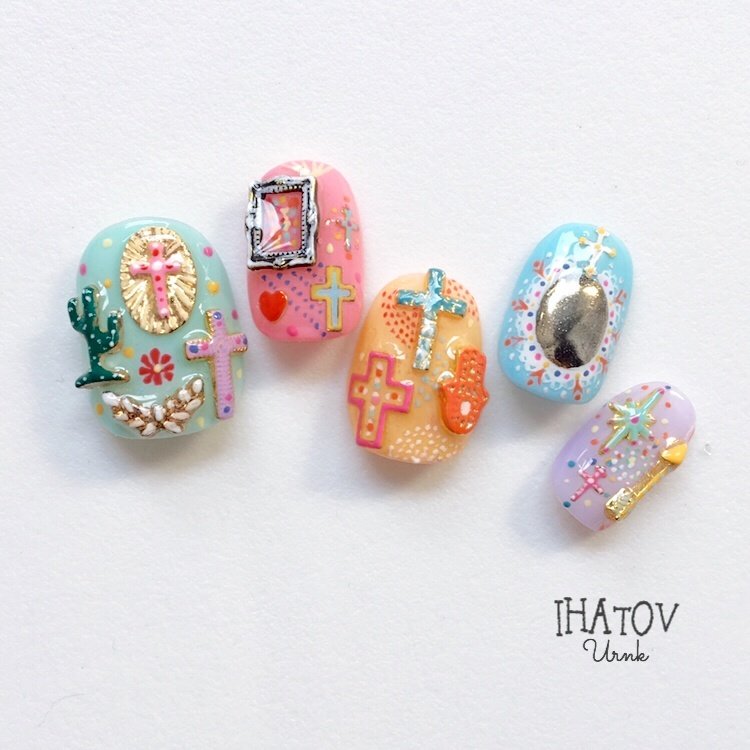 春 夏 旅行 海 ハンド Ihatov Nailarts のネイルデザイン No ネイルブック