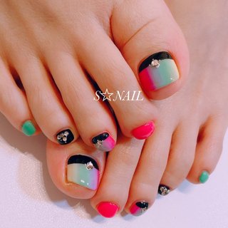 人気順 水色 ネオンカラー 派手ネイルのネイルデザイン ネイルブック