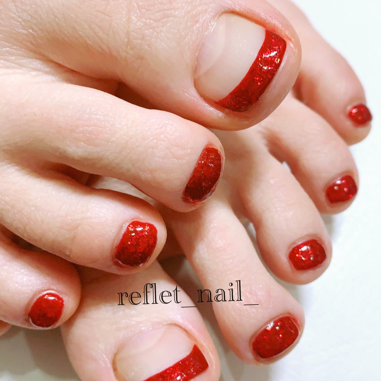 春 夏 オールシーズン フット フレンチ Reflet Nail ルフレ のネイルデザイン No ネイルブック