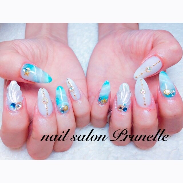 夏 旅行 海 リゾート ハンド Nail Salon Prunelle プリュネル のネイルデザイン No ネイルブック