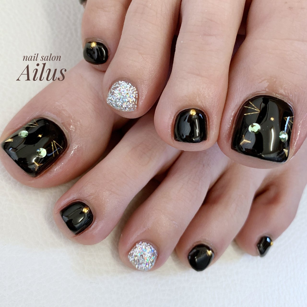 夏 オールシーズン フット ホログラム ラメ Nail Salon Ailusのネイルデザイン No ネイルブック