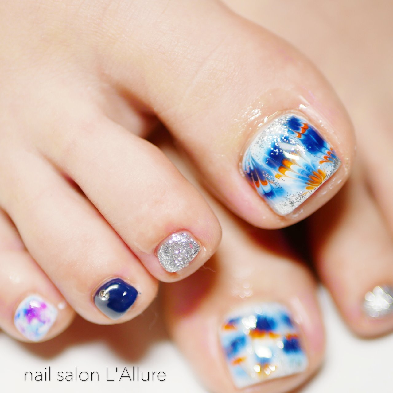 春 夏 オールシーズン ビジュー ピーコック Nail Salon Lallure のネイルデザイン No ネイルブック