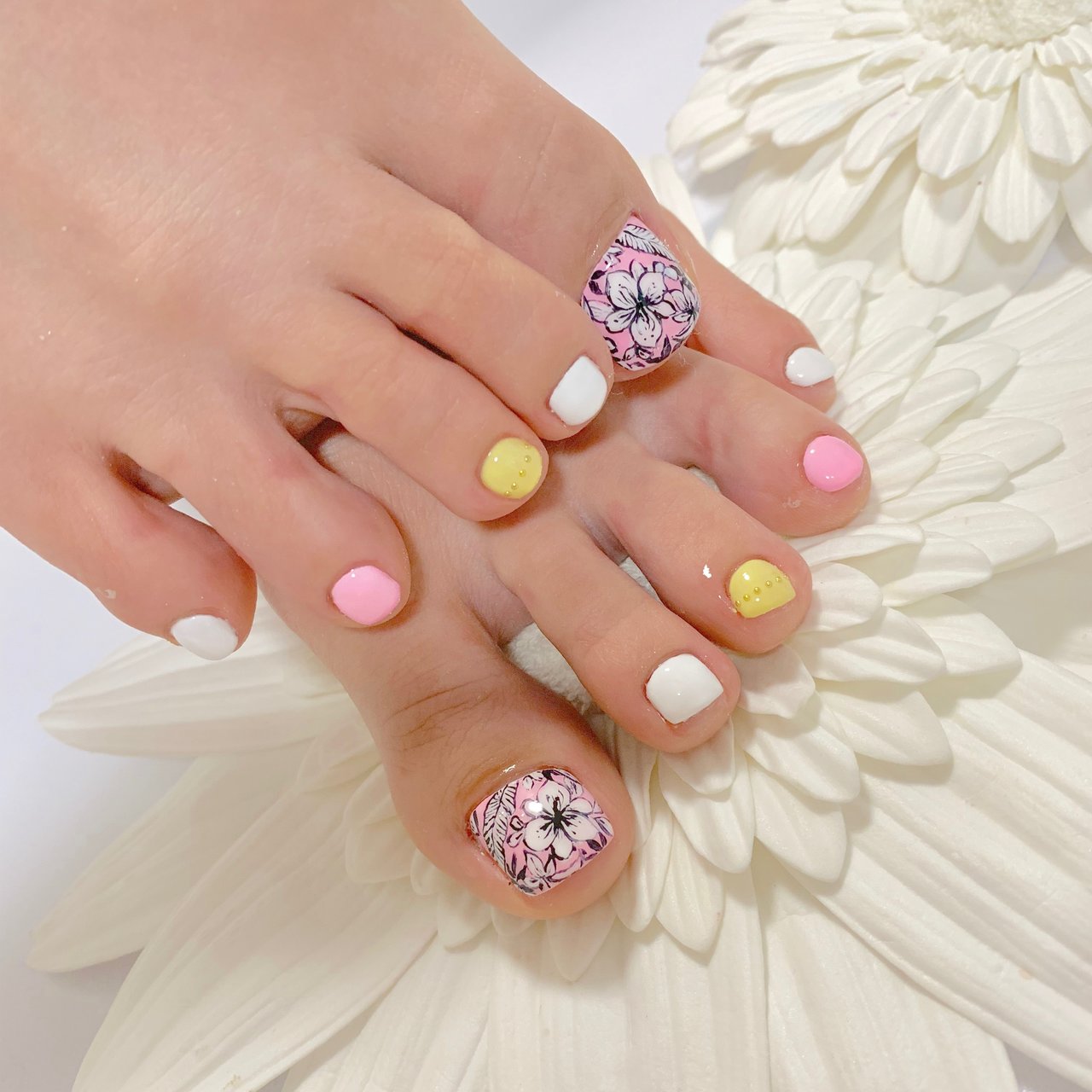 春 夏 海 リゾート フット Eriのネイルデザイン No ネイルブック