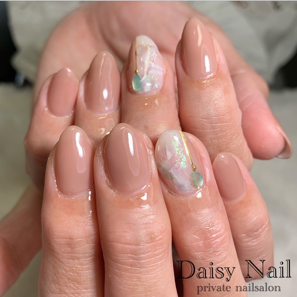 夏 オフィス ハンド ワンカラー シェル Daisynailのネイルデザイン No ネイルブック