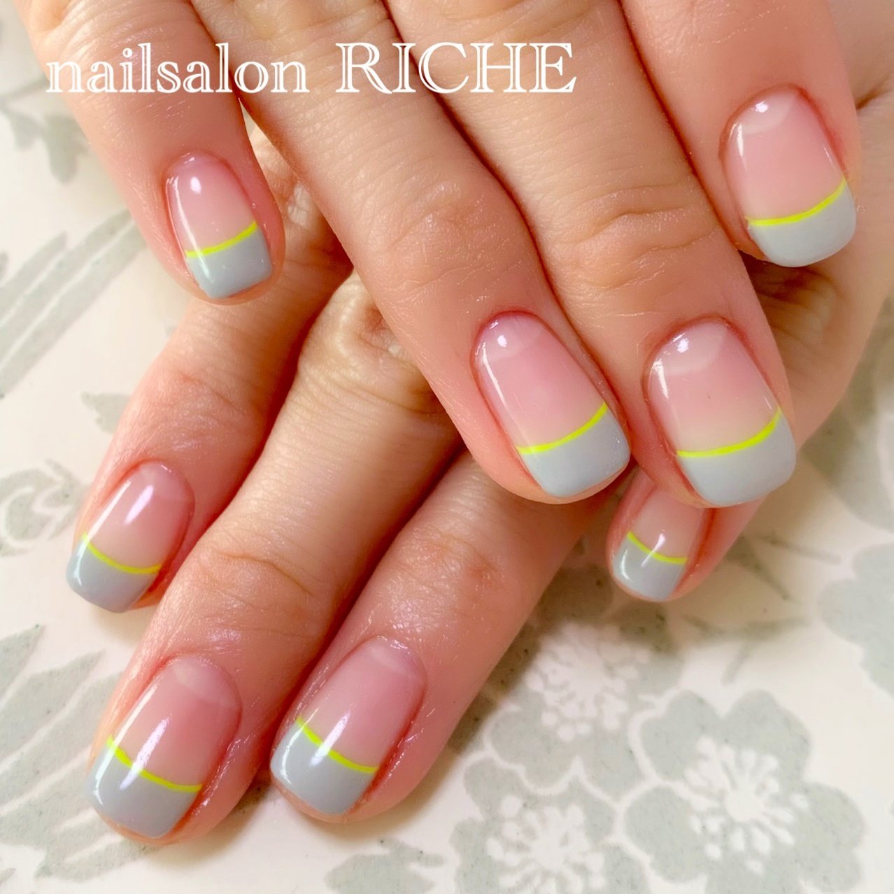 春夏女子会ハンドフレンチ Nailsalonricheのネイルデザインno