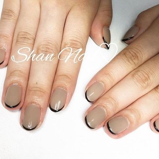フレンチ💅 .シアーカラーにブラックフレンチ✨カッコ良すぎ❤️
#大人可愛いネイル#フレンチネイル#シアーカラー#ブラックフレンチ#自宅ネイルサロン#京都南区#西大路ネイル#京都ネイリスト#shannail##プライベートネイルサロン#prestoエデュケーター#お気軽にお問い合わせ下さい #オールシーズン #オフィス #ベージュ #ブラック #お客様 #シャンネイル #ネイルブック