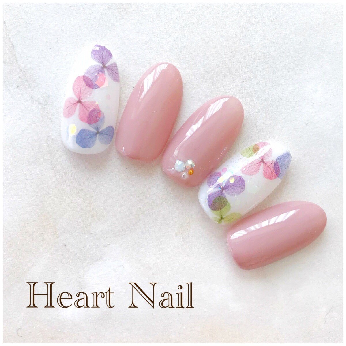 春 夏 梅雨 デート ハンド Heart Nailのネイルデザイン No 4269207 ネイルブック