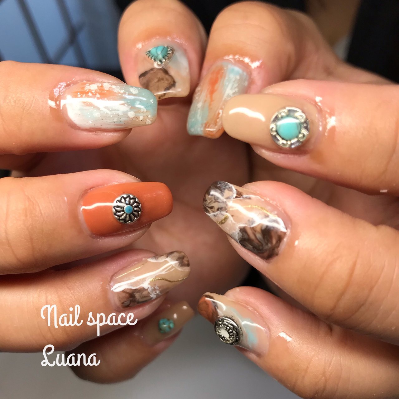 夏 オールシーズン 海 リゾート ハンド Nail Space Luanaのネイルデザイン No ネイルブック