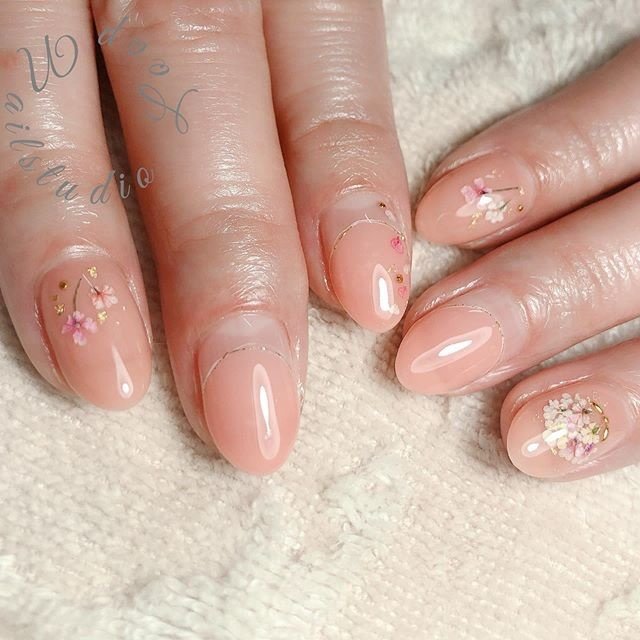 ベージュ Nailstudioloop Hiromiのネイルデザイン No ネイルブック