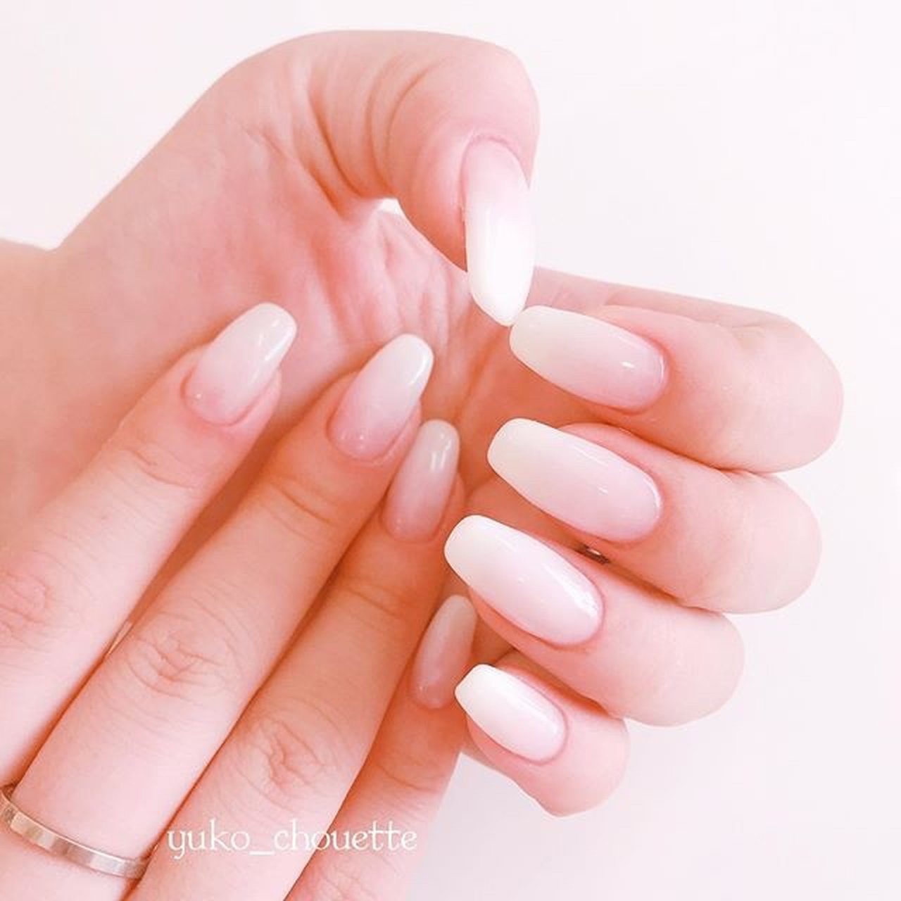 オールシーズン ブライダル デート ハンド シンプル Yuko Nail Chouetteのネイルデザイン No ネイルブック