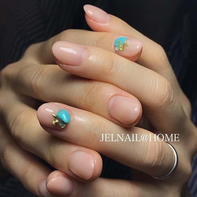 夏 ハンド グラデーション ショート ベージュ Jelnail Homeのネイルデザイン No ネイルブック