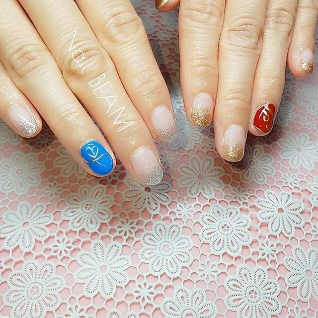 オールシーズン シンプル グラデーション ラメ ハート Nailbeamのネイルデザイン No ネイルブック