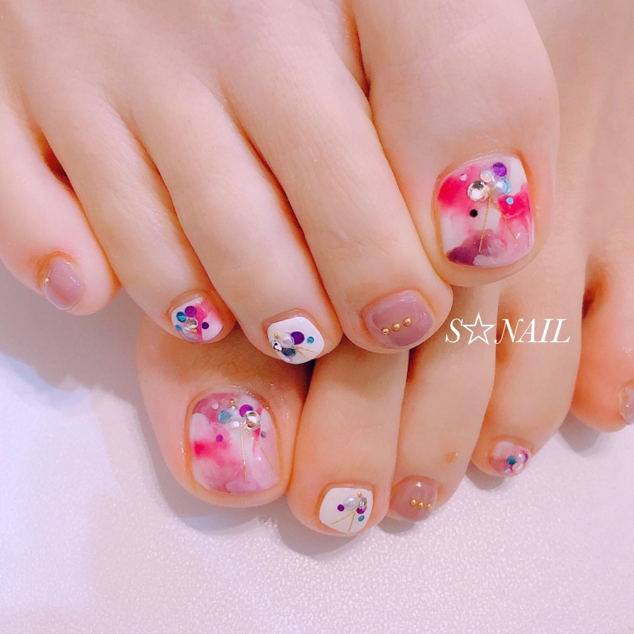 春 夏 海 女子会 フット 大阪府和泉市 S Nailのネイルデザイン No ネイルブック