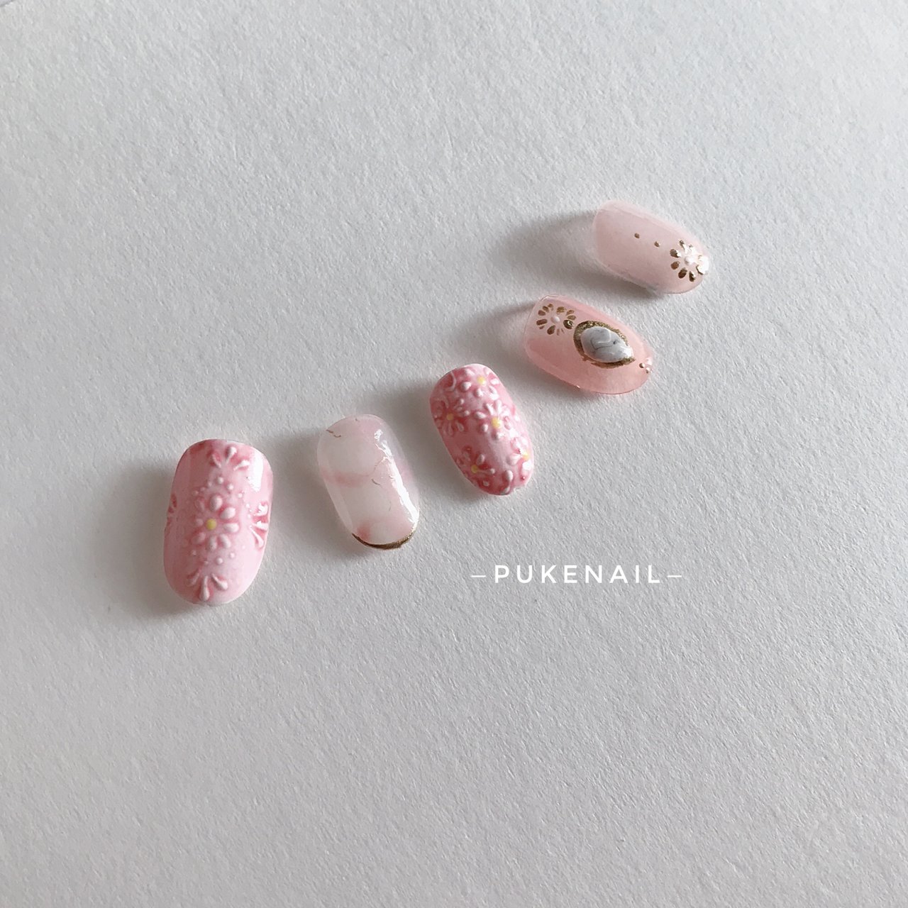オールシーズン ハンド ピンク ジェル ネイルチップ Puke Nailのネイルデザイン No ネイルブック
