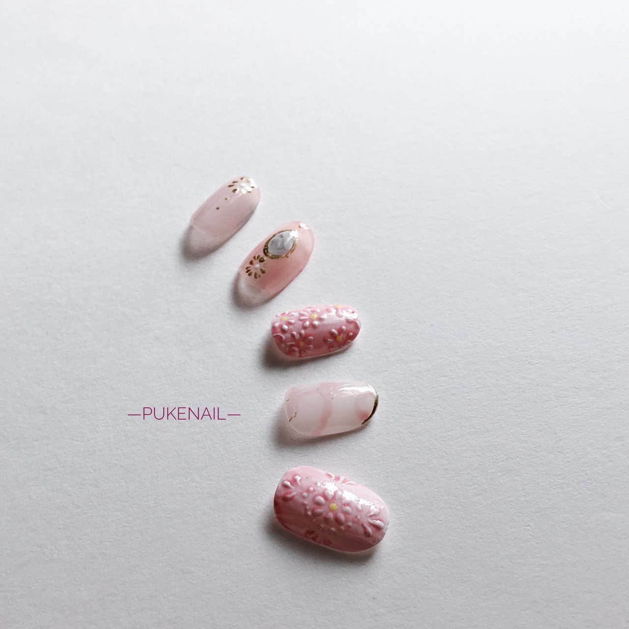 オールシーズン ハンド ピンク ジェル ネイルチップ Puke Nailのネイルデザイン No ネイルブック
