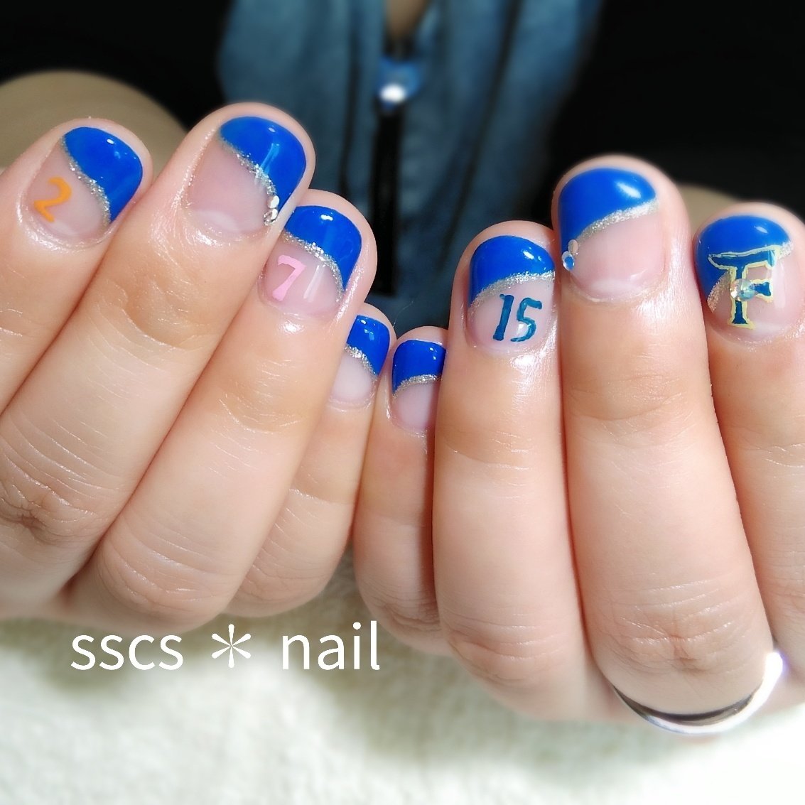 オールシーズン スポーツ ハンド シンプル 変形フレンチ Sscs Nailのネイルデザイン No ネイルブック