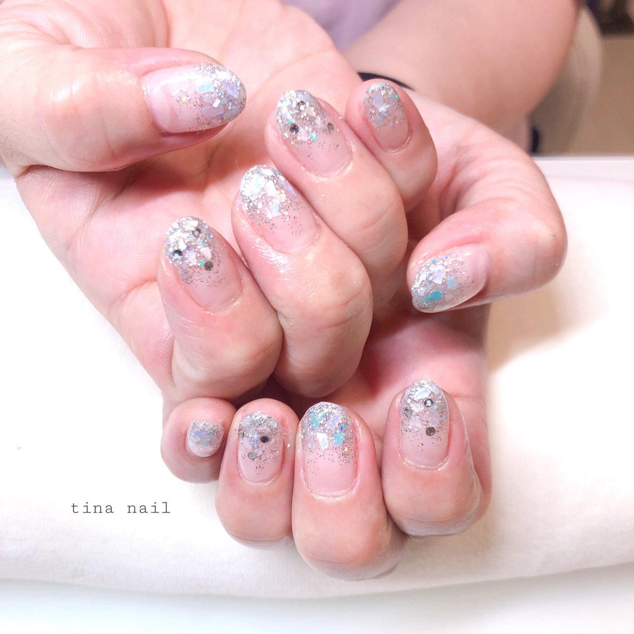 夏 ハンド グラデーション シェル シルバー Tina Nailのネイルデザイン No ネイルブック