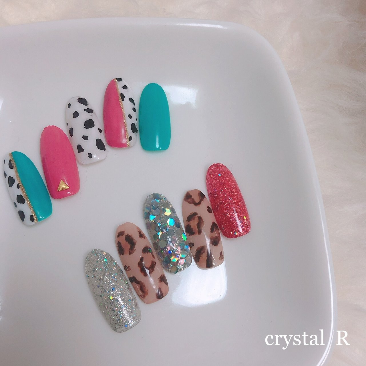 夏 オールシーズン ホログラム ラメ ワンカラー Crystal R Nail Salon のネイルデザイン No ネイル ブック