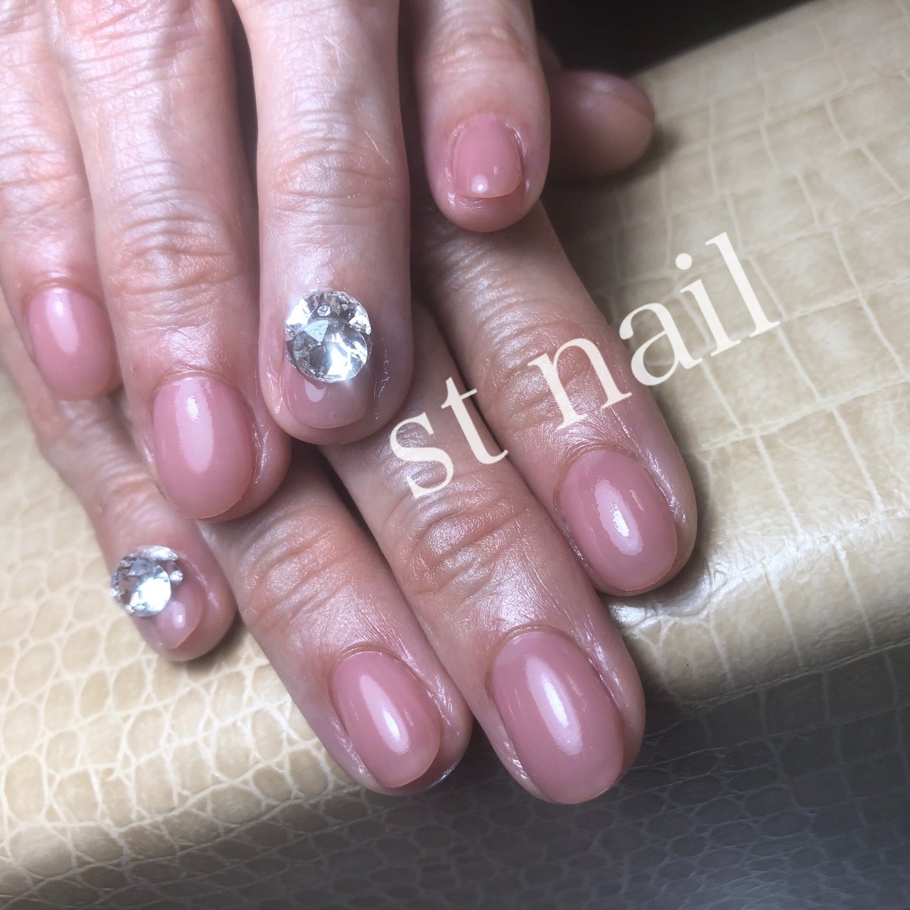 ブライダル パーティー デート 女子会 ハンド St Nail Stのネイルデザイン No ネイルブック