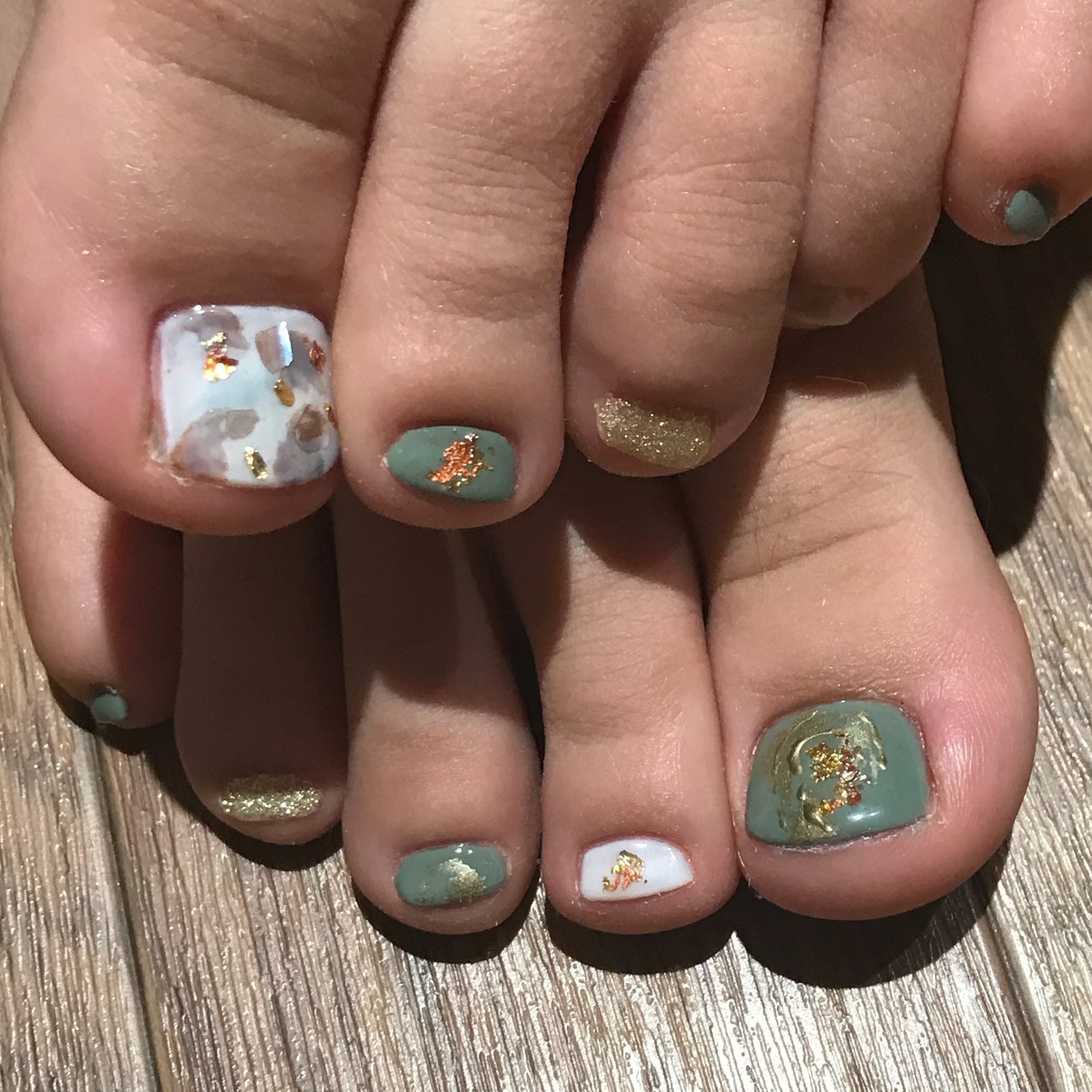 夏 秋 デート フット シンプル Lily Nailのネイルデザイン No ネイルブック