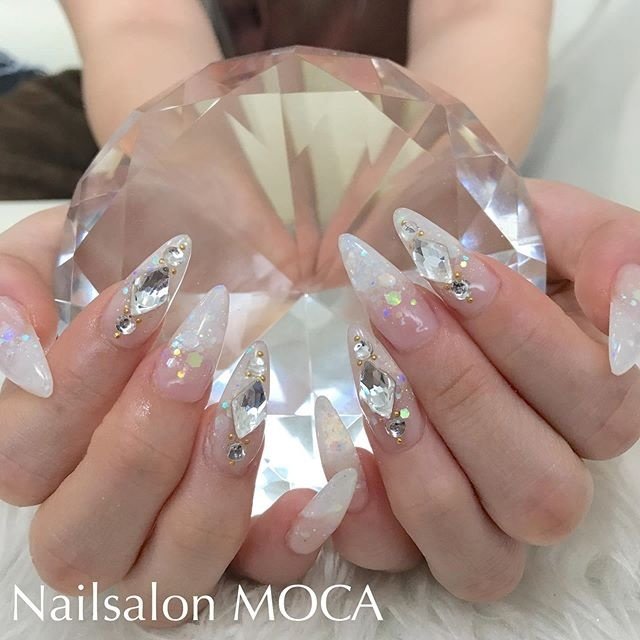 オールシーズン 成人式 ブライダル パーティー ハンド Nailsalon Mocaのネイルデザイン No ネイルブック