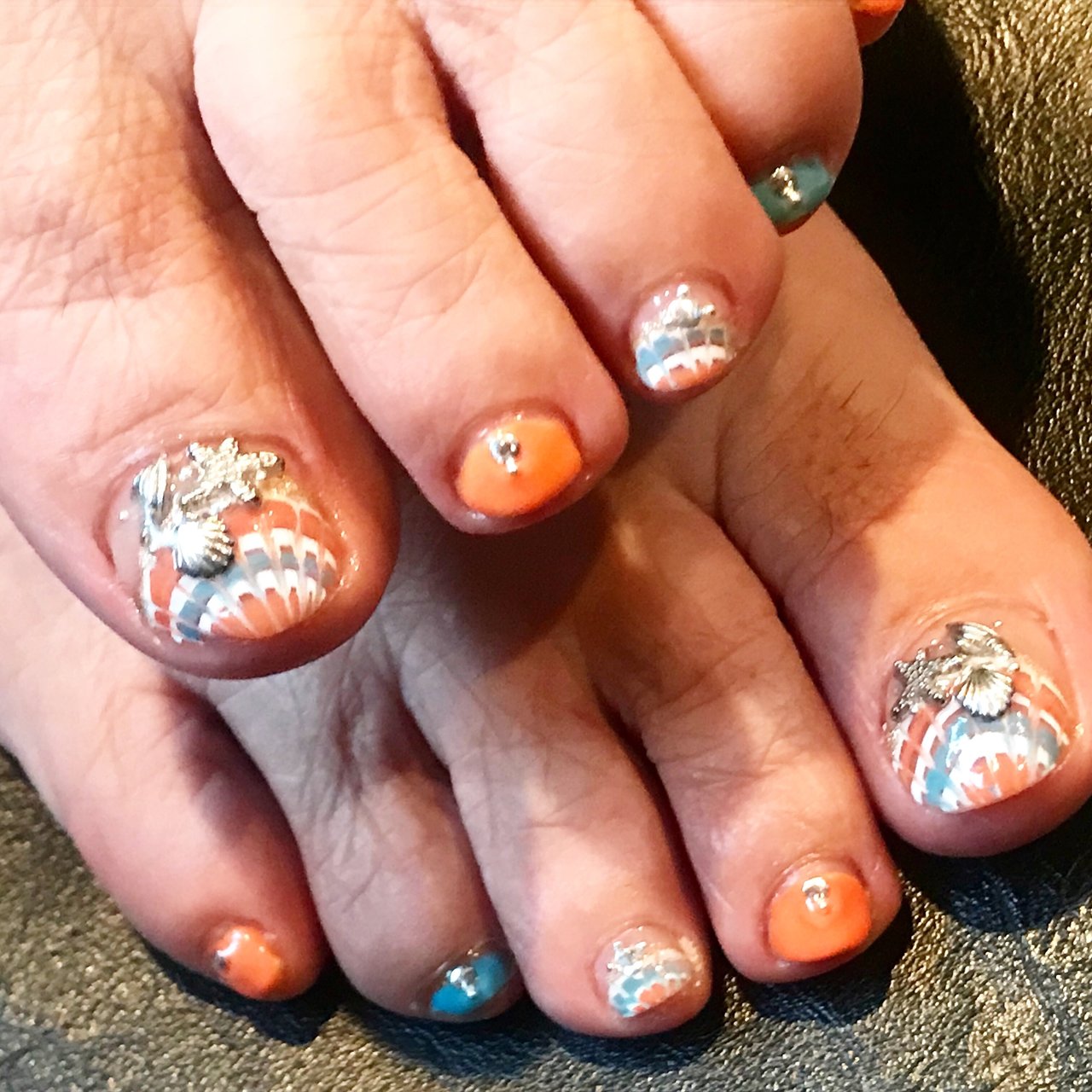 夏 フット シェル ピーコック ホワイト Reiko Takeuchiのネイルデザイン No ネイルブック