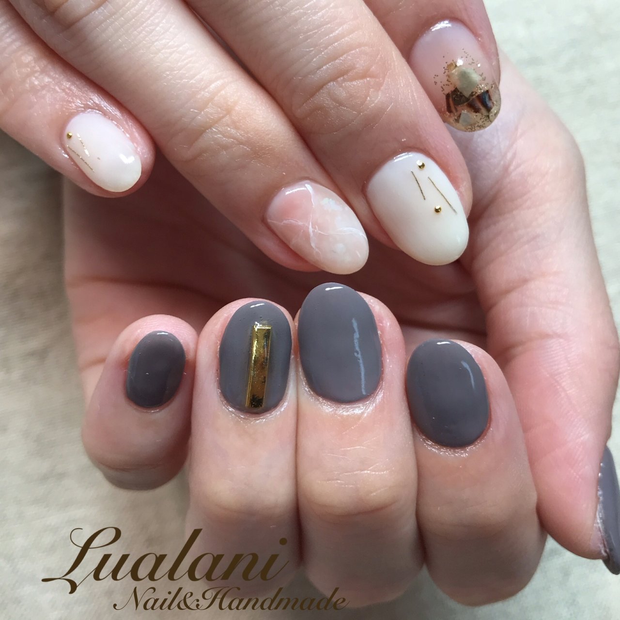 オールシーズン ワンカラー 大理石 ホワイト ベージュ Lualani Nailのネイルデザイン No ネイルブック