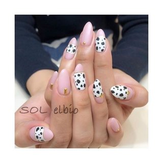 . ダルメシアン柄🐶
マットコートのピンクも可愛い❤︎
・
・
・
#マツエク#マツex#まつ毛エクステ#solelbio#sol#elbio山梨#甲府#山梨マツエクサロン#山梨ネイルサロン#山梨眉毛エクステ#ネイルサロン#まつ毛エクステサロン#マツエクデザイン##マツパー#アイラッシュカールおしゃれさんと繋がりたい#nail#ネイル#ジェルネイル#ネイルデザイン#定額ネイル#💅#ダルメシアン柄ネイル#春ネイル#マットコート#人気#トリネ#trina#おすすめ#ホットペッパーから予約出来ます#ホットペッパー #オールシーズン #ハンド #アニマル柄 #マット #ロング #ピンク #モノトーン #ジェルネイル #お客様 #SOL elbio #ネイルブック