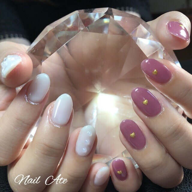 オールシーズン ワンカラー ホワイト ピンク ジェル Nail Ateのネイルデザイン No ネイルブック