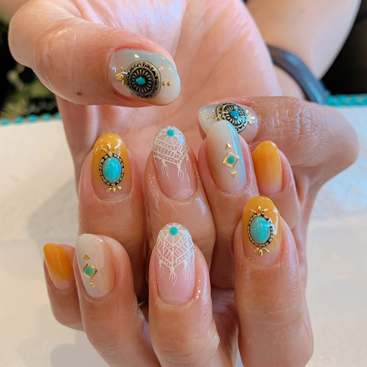 夏 旅行 リゾート ハンド グラデーション Nail Salon Parangseのネイルデザイン No ネイルブック