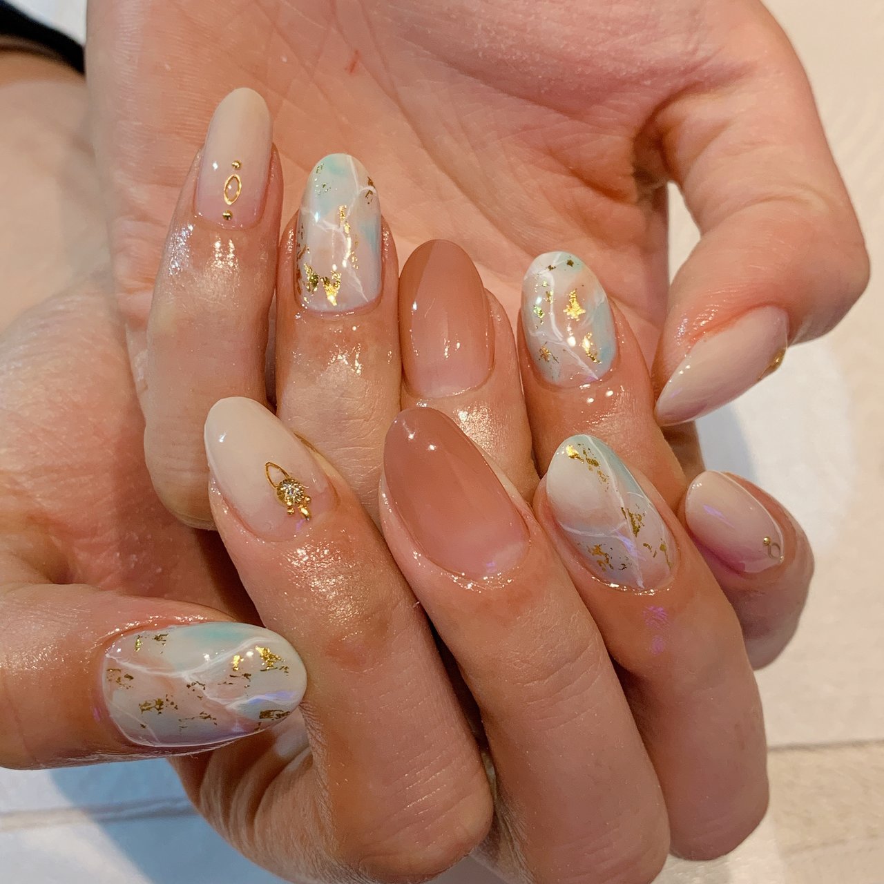 オールシーズン オフィス ハンド グラデーション 大理石 Nail Salon Parangseのネイルデザイン No 4325322 ネイル ブック