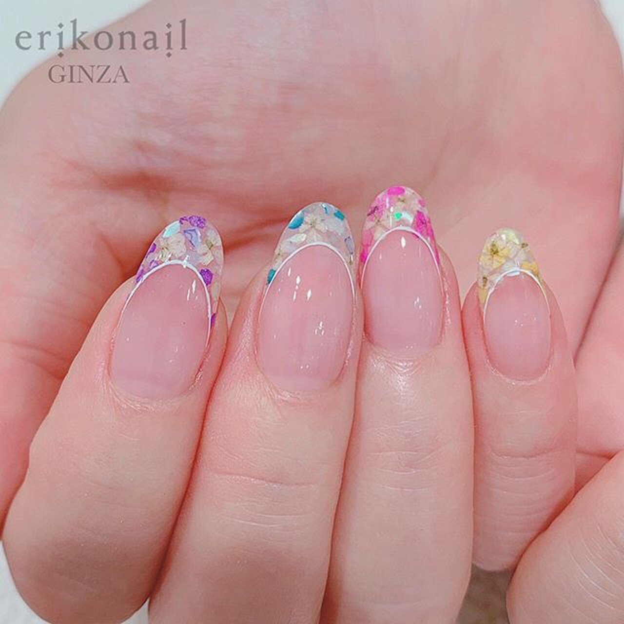 春 夏 リゾート デート ハンド Erikonail Ginzaのネイルデザイン No ネイルブック