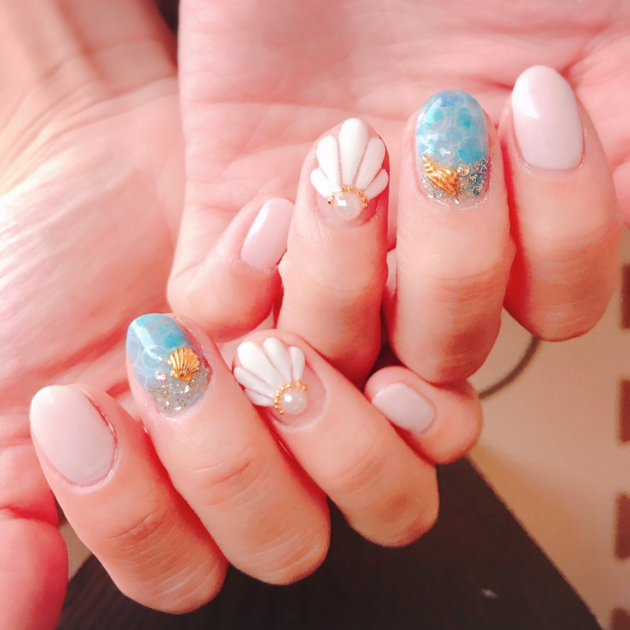 夏 ハンド ワンカラー シェル 3d Ai Selfnailのネイルデザイン No 4332009 ネイルブック