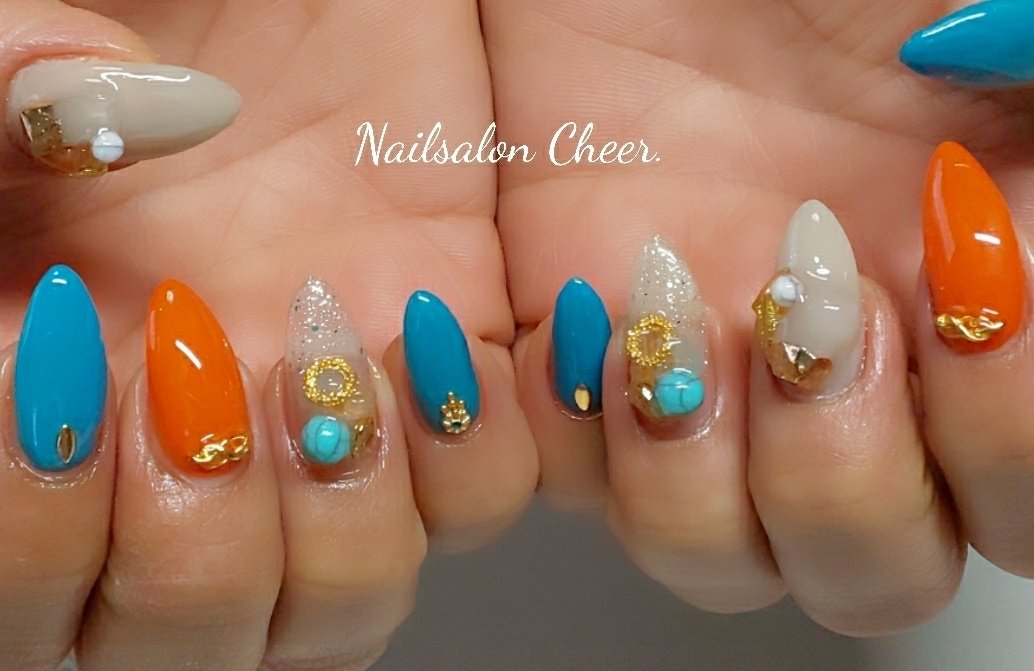 夏 ハンド ラメ ビジュー エスニック Nailsalon Cheerのネイルデザイン No ネイルブック