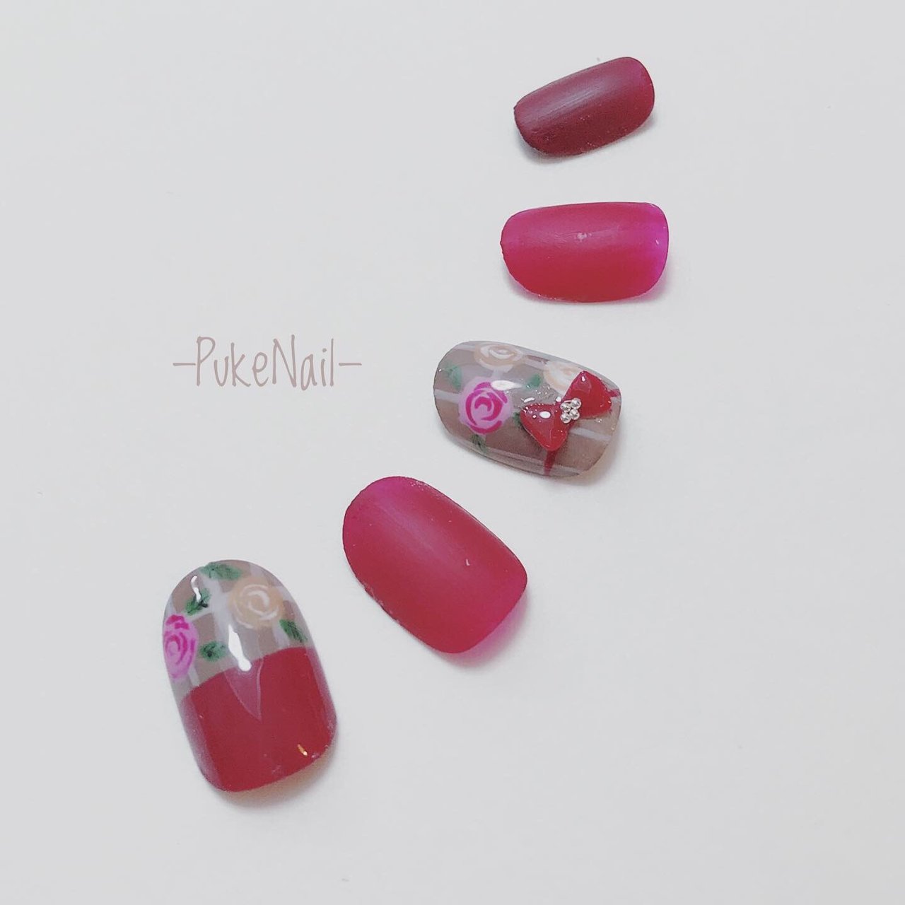 ハンド フラワー ミディアム ジェル ネイルチップ Puke Nailのネイルデザイン No ネイルブック