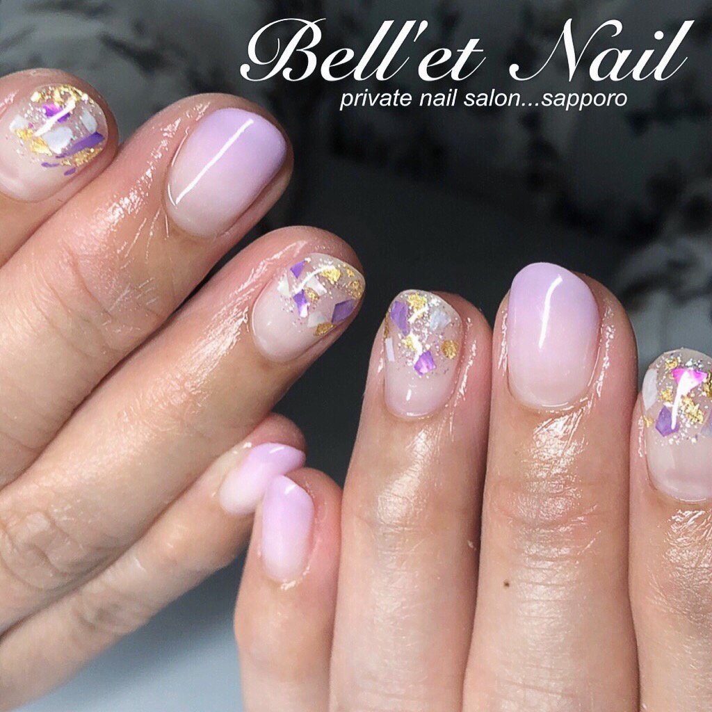 春 夏 グラデーション ラメ シェル Bell Et Nail ネイリストayacoのネイルデザイン No ネイルブック