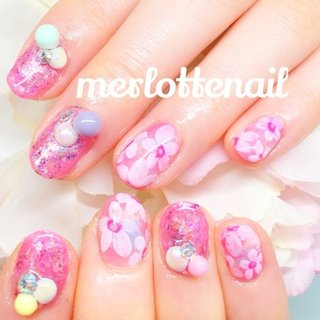 シースルー フラワー ネイルホイル オパール ビジュー カラフル 春ネイル #春 #お正月 #成人式 #バレンタイン #卒業式 #入学式 #梅雨 #リゾート #スポーツ #ハロウィン #クリスマス #オフィス #ブライダル #パーティー #デート #ハンド #ビジュー #ホログラム #ラメ #ワンカラー #パール #シースルー #ステンドグラス #タイダイ #ホイル #ボタニカル #和柄 #ショート #ホワイト #クリア #ピンク #オレンジ #イエロー #グリーン #ブルー #パープル #ゴールド #シルバー #パステル #カラフル #ネオンカラー #ビビッド #ジェルネイル #お客様 #nailist kazumi #ネイルブック