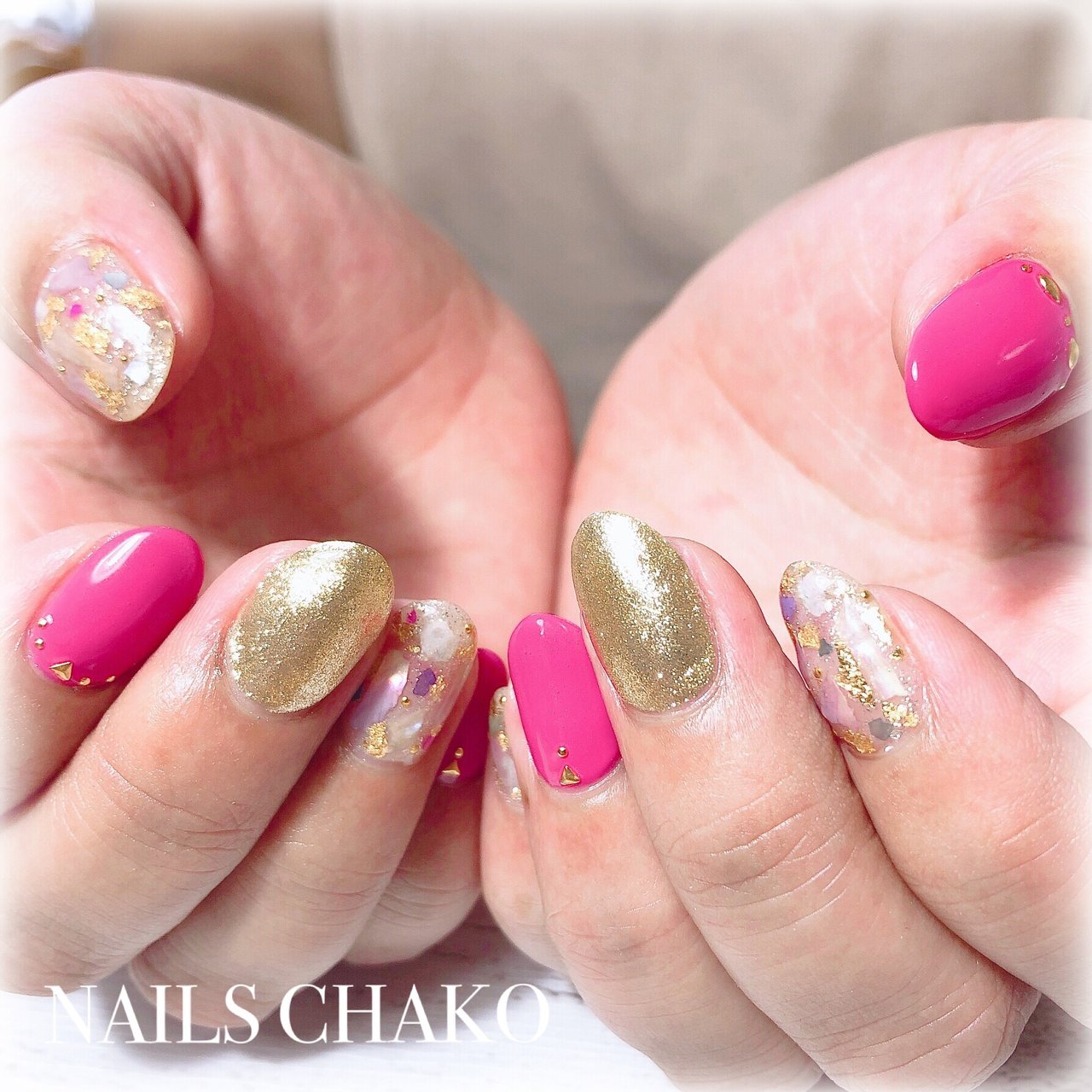 夏 ハンド ラメ シェル ミディアム Nails Chakoのネイルデザイン No 4344484 ネイルブック