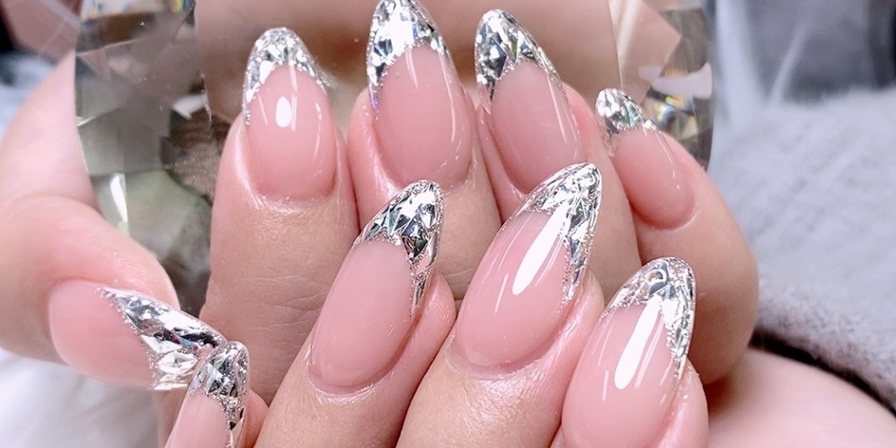 おすすめガラスフレンチ｜NAIL SALON MEILI｜ネイルブック